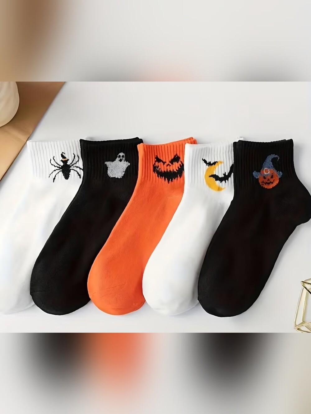 Halloween Themed Crew Socks - Black, White & Orange Pack 5 Pairs